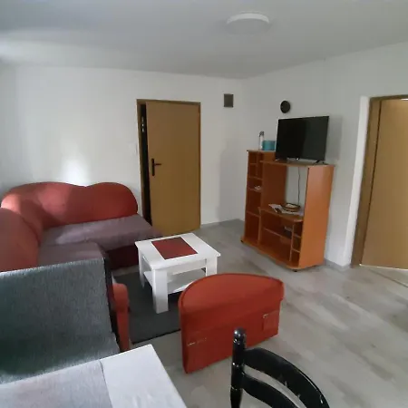 Apartament Lenka *